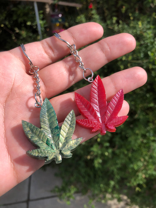 leaf keychain